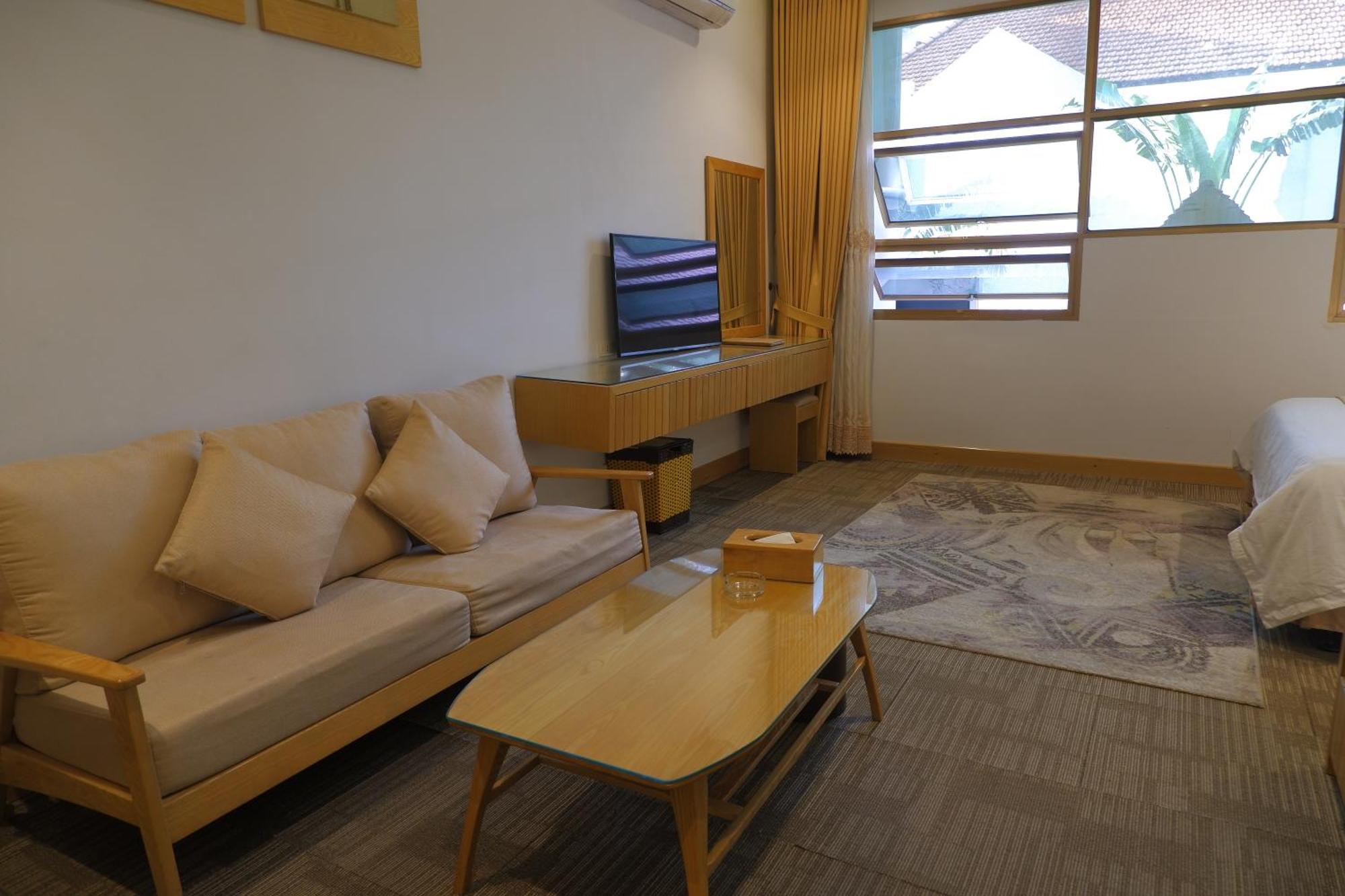 Tuong VI Hotel Хайфон Екстер'єр фото